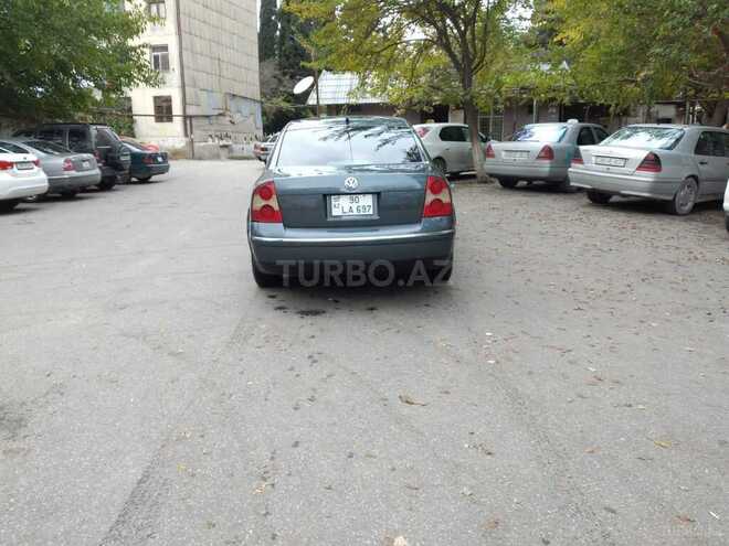 Volkswagen Passat 2003, 208,000 km - 1.8 l - Bakı