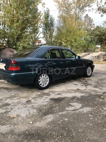 Mercedes C 240 1997, 293,800 km - 2.4 л - Ağcabədi