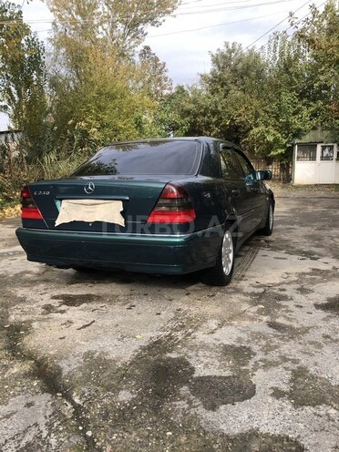 Mercedes C 240 1997, 293,800 km - 2.4 л - Ağcabədi