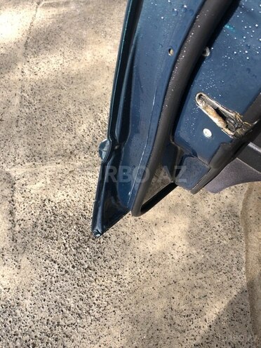Mercedes C 240 1997, 293,800 km - 2.4 л - Ağcabədi