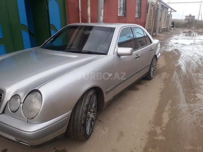 Mercedes E 200 1996, 526,212 km - 2.0 л - Bakı