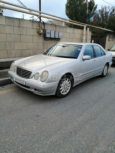 Mercedes E 270 2000, 556,000 km - 2.7 l - Bakı