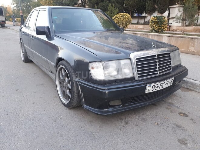 Mercedes E 260 1988, 455,000 km - 2.6 л - Bakı