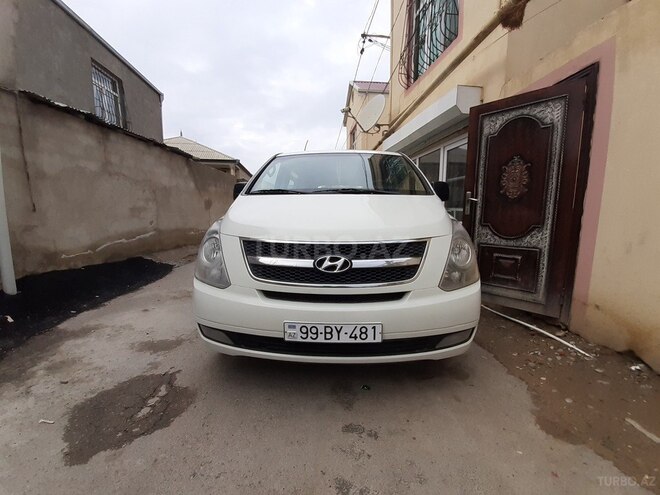 Hyundai H-1 2010, 298,000 km - 2.5 l - Bakı