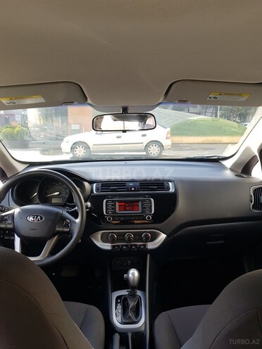 Kia Rio 2018, 72,017 km - 1.6 л - Bakı