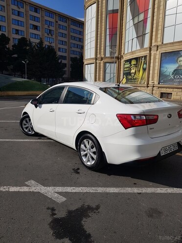 Kia Rio 2018, 72,017 km - 1.6 л - Bakı