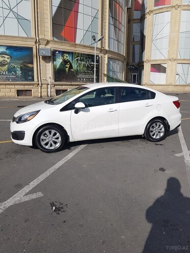 Kia Rio 2018, 72,017 km - 1.6 л - Bakı