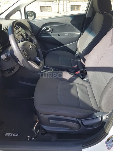 Kia Rio 2018, 72,017 km - 1.6 л - Bakı