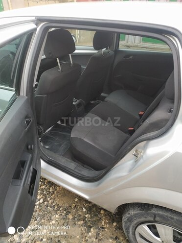 Opel Astra 2010, 162,000 km - 9.0 l - Bakı
