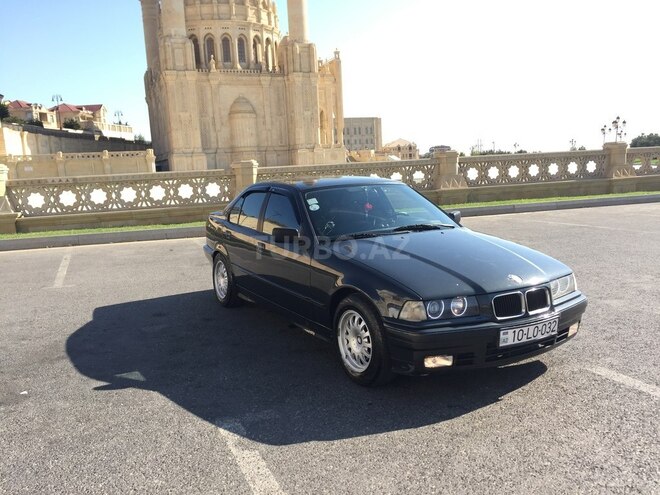BMW 318 1993, 235,325 km - 1.8 л - Bakı