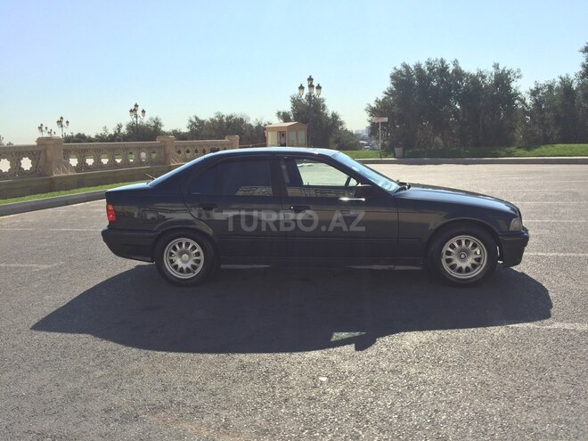 BMW 318 1993, 235,325 km - 1.8 л - Bakı