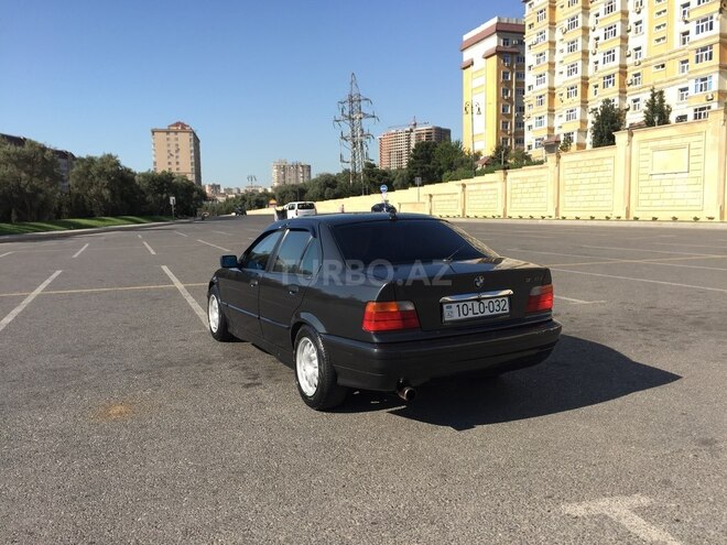 BMW 318 1993, 235,325 km - 1.8 л - Bakı