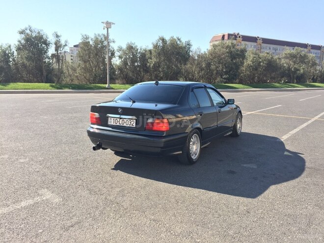BMW 318 1993, 235,325 km - 1.8 л - Bakı