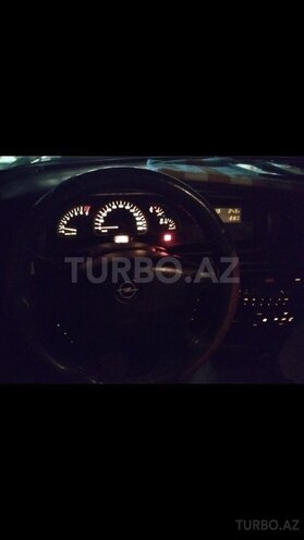 Opel Vectra 1997, 435,635 km - 1.6 l - Qusar