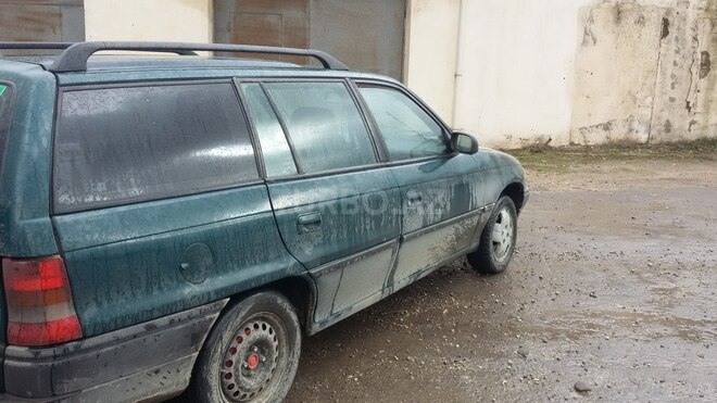 Opel Astra 1997, 235,412 km - 1.6 l - Bakı