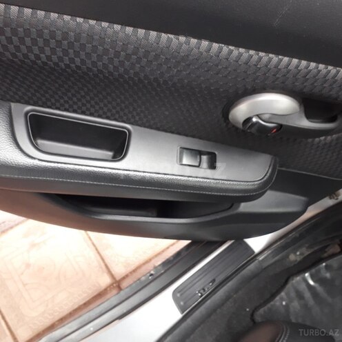 Nissan Tiida 2008, 87,000 km - 1.6 l - Bakı