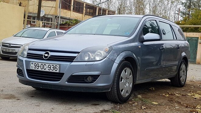 Opel Astra 2005, 136,800 km - 1.4 l - Bakı