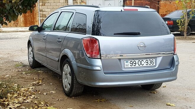 Opel Astra 2005, 136,800 km - 1.4 l - Bakı