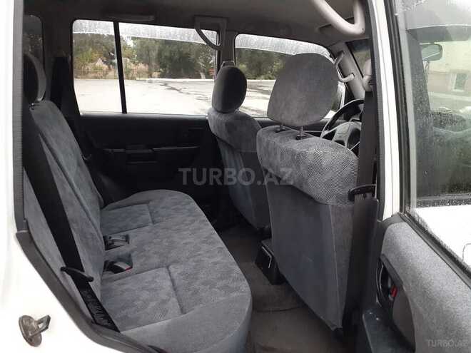 Mitsubishi Pajero io 2000, 195,000 km - 2.0 l - Bakı