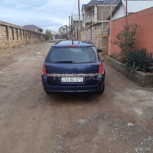 Opel Astra 2005, 130,000 km - 1.4 л - Bakı