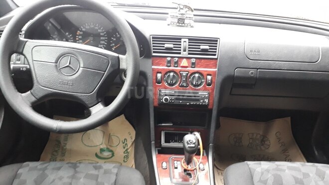 Mercedes C 180 1998, 210,039 km - 1.8 l - Bakı