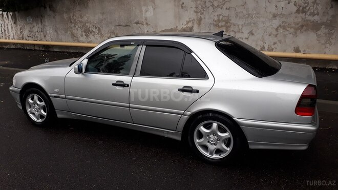 Mercedes C 180 1998, 210,039 km - 1.8 l - Bakı