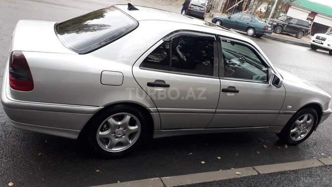 Mercedes C 180 1998, 210,039 km - 1.8 l - Bakı