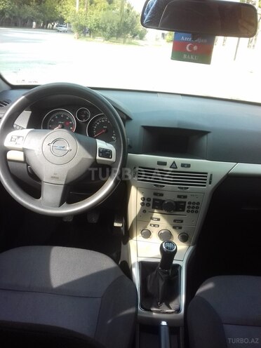 Opel Astra 2007, 217,000 km - 1.4 л - Yevlax