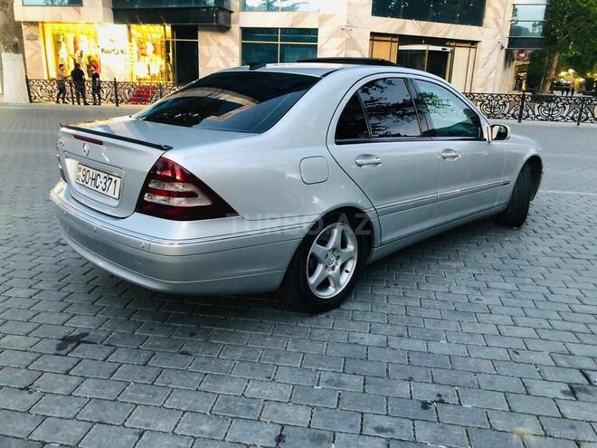 Mercedes C 240 2000, 352,000 km - 2.6 l - Gəncə
