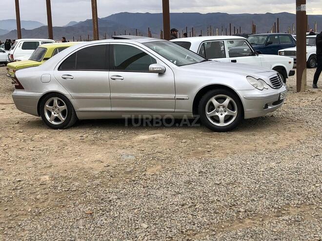 Mercedes C 240 2000, 352,000 km - 2.6 l - Gəncə