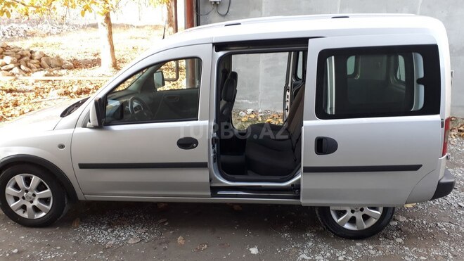 Opel Combo 2005, 239,000 km - 1.4 л - Şəki
