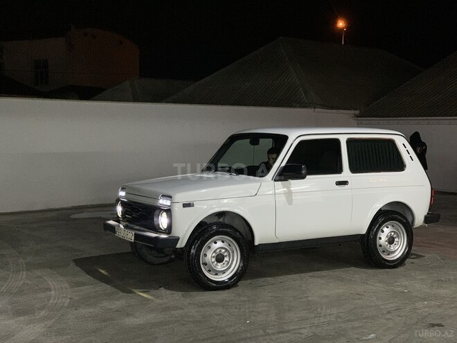 LADA (VAZ) Niva 2017, 100 km - 0.1 l - Bakı