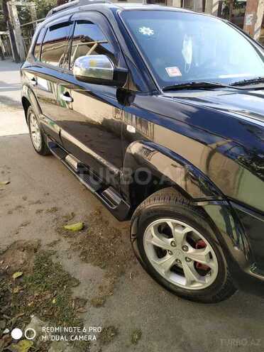 Hyundai Tucson 2009, 304,000 km - 2.7 л - Bakı