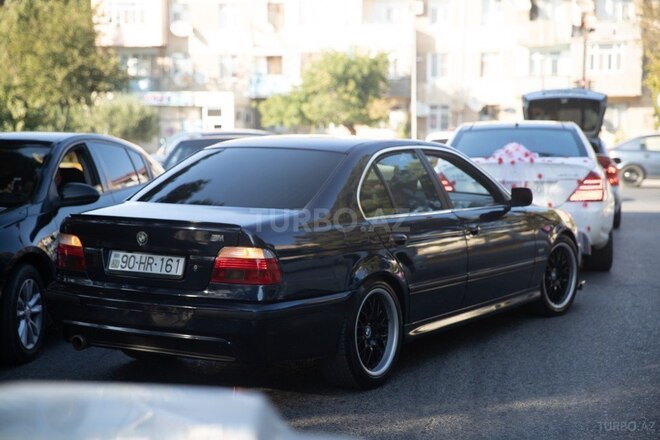 BMW 525 2001, 213,654 km - 2.5 l - Sumqayıt