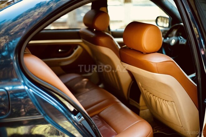 BMW 525 2001, 213,654 km - 2.5 l - Sumqayıt