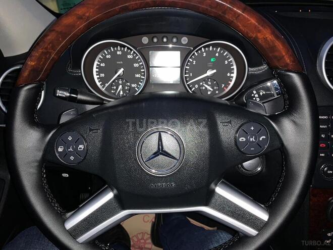 Mercedes GL 550 2010, 69,000 km - 5.5 l - Bakı