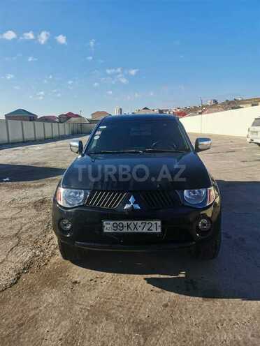 Mitsubishi L200 2009, 236,000 km - 2.5 l - Bakı