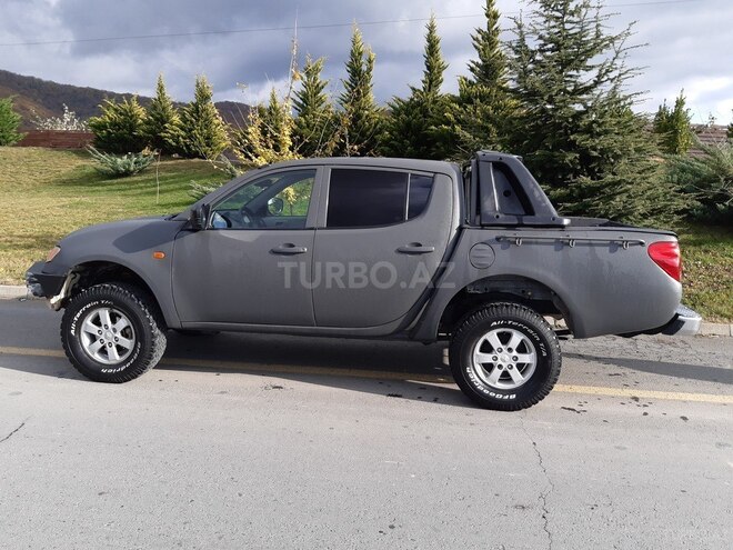 Mitsubishi L200 2007, 360,000 km - 2.5 l - Qəbələ