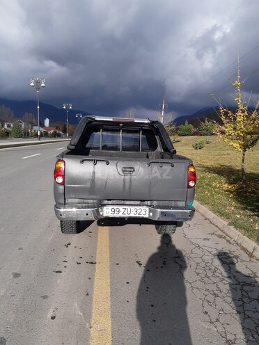 Mitsubishi L200 2007, 360,000 km - 2.5 l - Qəbələ