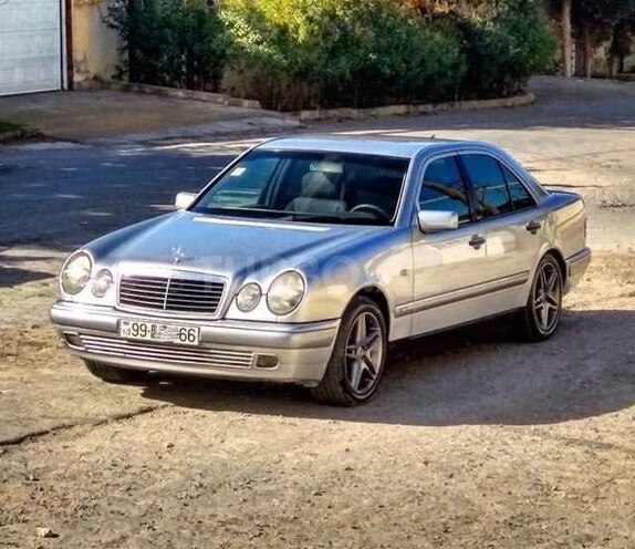 Mercedes E 280 1998, 380,000 km - 2.8 l - Bakı