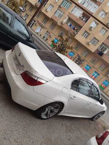 BMW 520 2004, 210,000 km - 2.2 l - Bakı