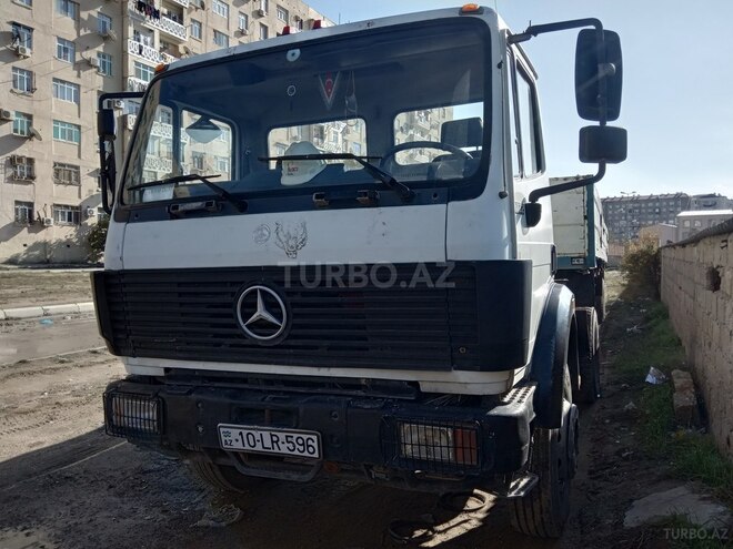 Mercedes  1996, 297,000 km - 11.0 l - Bakı