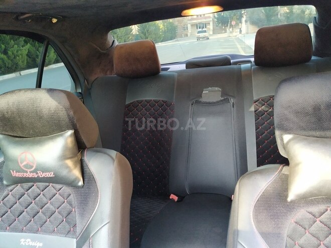 Mercedes E 240 1998, 341,000 km - 2.4 l - Salyan