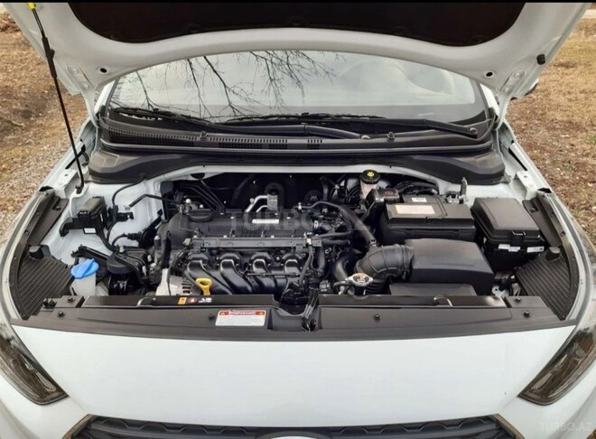 Hyundai Accent 2018, 80,000 km - 1.4 l - Bakı