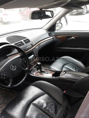 Mercedes E 270 2003, 604,000 km - 2.7 л - Bakı
