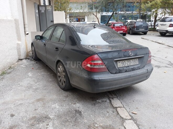 Mercedes E 270 2003, 604,000 km - 2.7 л - Bakı
