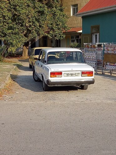 LADA (VAZ) 2107 2006, 80,000 km - 1.6 l - Göyçay