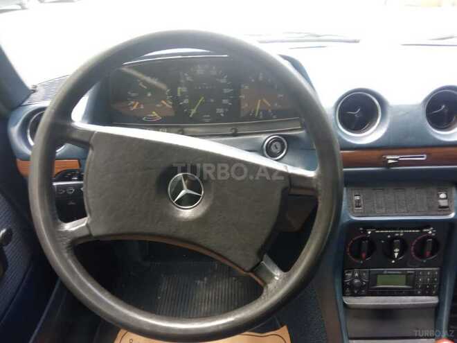Mercedes E 200 1984, 240,000 km - 2.0 l - Bakı