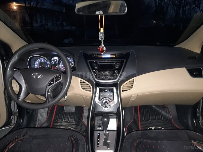 Hyundai Elantra 2014, 106,455 km - 1.8 l - Zaqatala