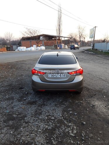 Hyundai Elantra 2014, 106,455 km - 1.8 l - Zaqatala